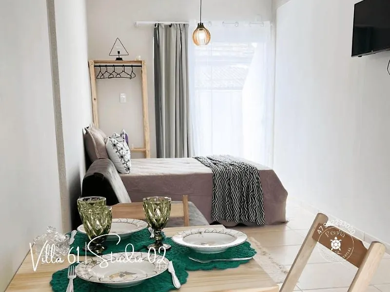 Villa 61 | Hospedagem - Praia De Armacao - Beto Carrero Penha  Holiday home